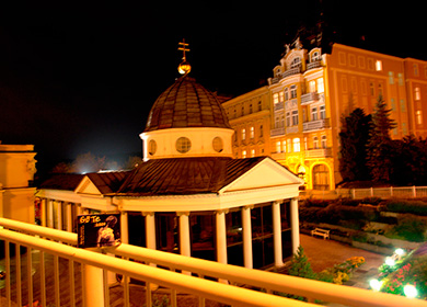 Marienbad bei Nacht